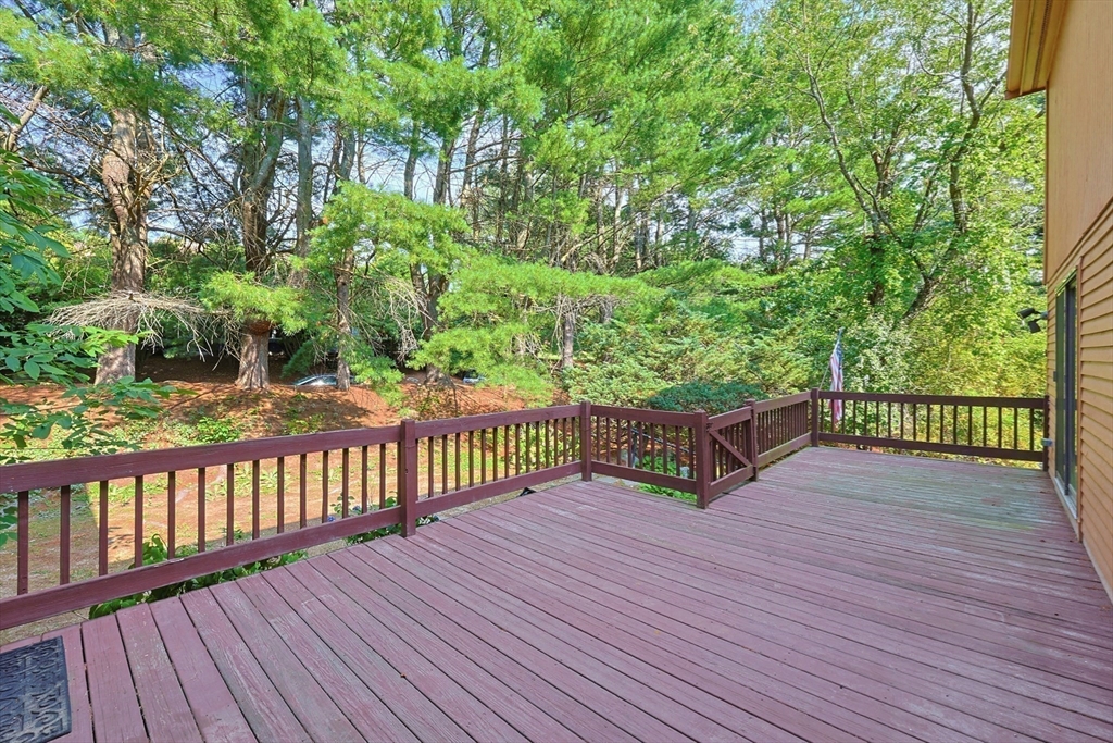 25 Country Club Ln # D Property Photo 34