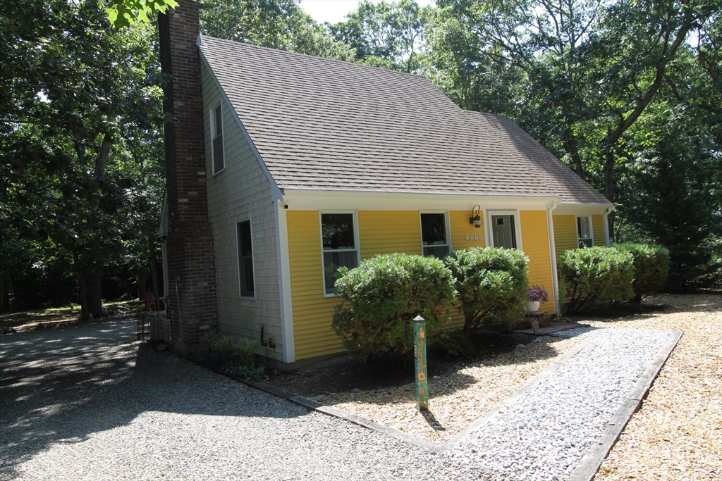 2570 Nauset Rd Property Photo 3