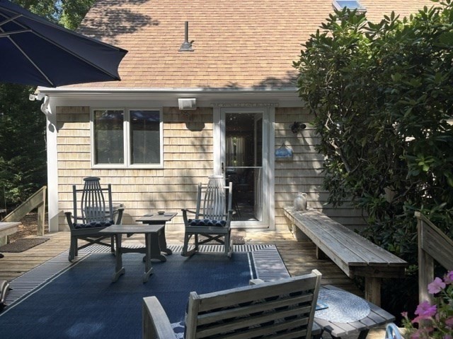 2570 Nauset Rd Property Photo 4