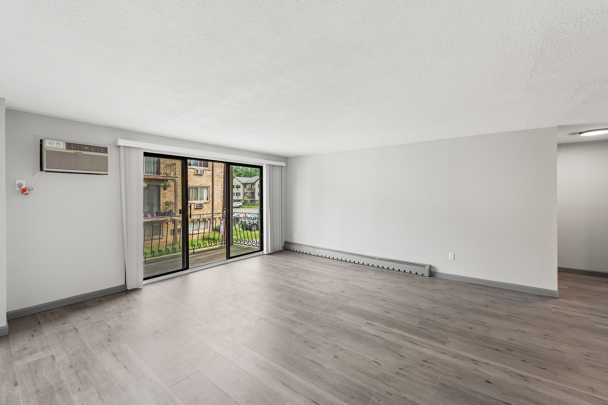 345 Pawtucket Blvd # 14 Property Photo 4