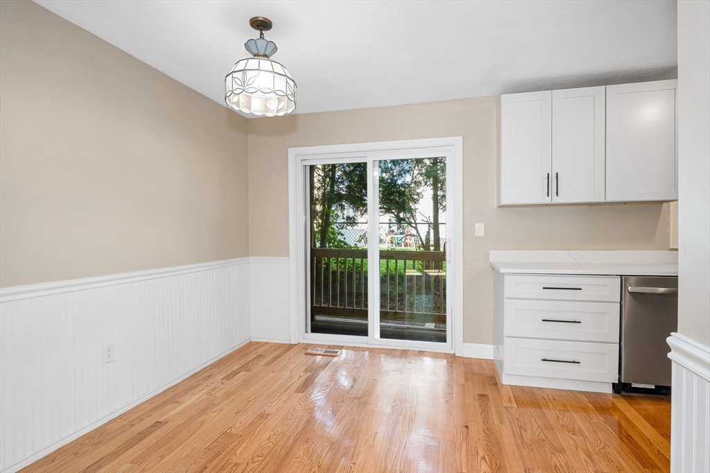 38 Farmland Rd # C Property Photo 5
