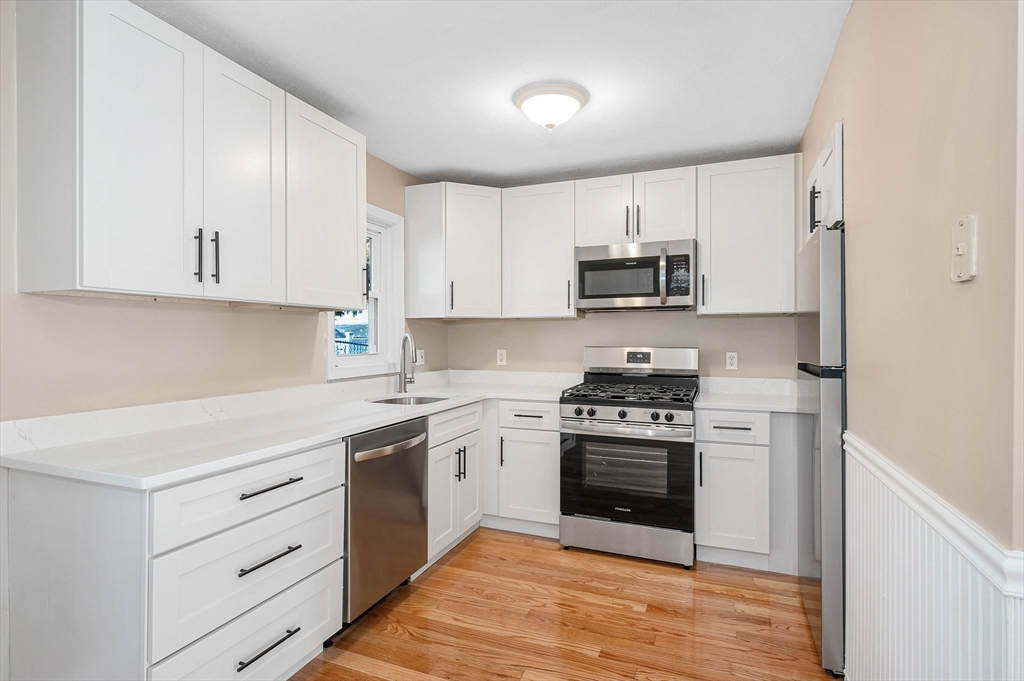 38 Farmland Rd # C Property Photo 9