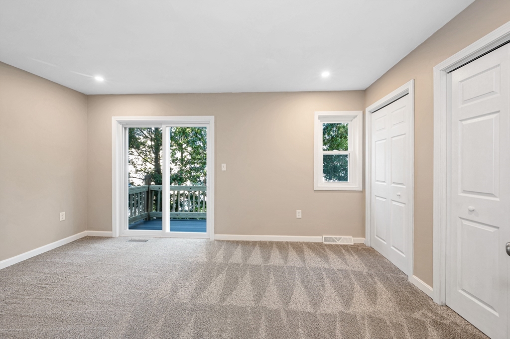 38 Farmland Rd # C Property Photo 11