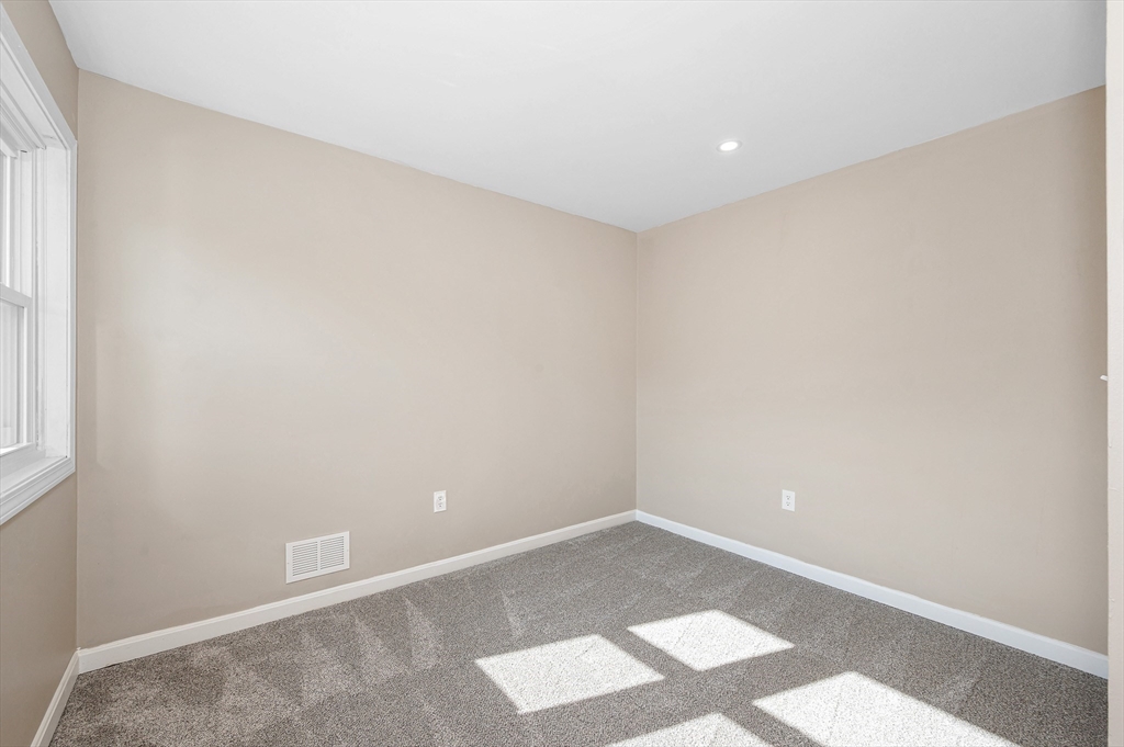 38 Farmland Rd # C Property Photo 19