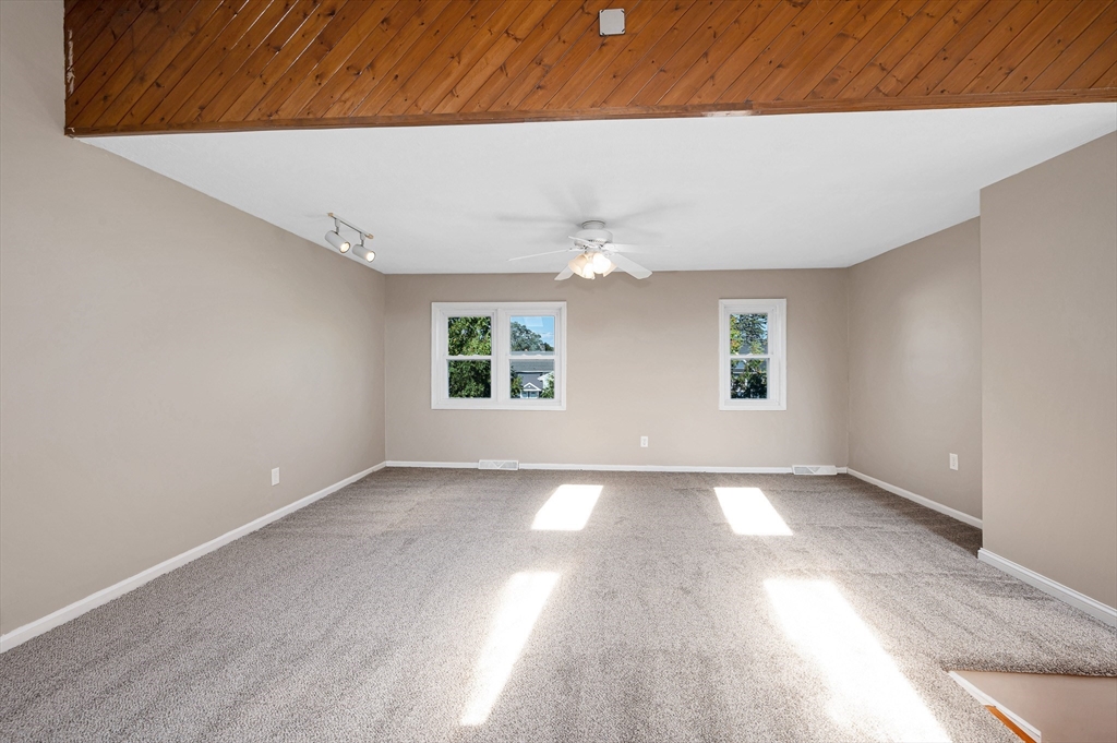 38 Farmland Rd # C Property Photo 21