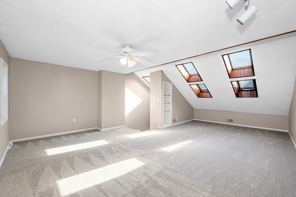 38 Farmland Rd # C Property Photo 22