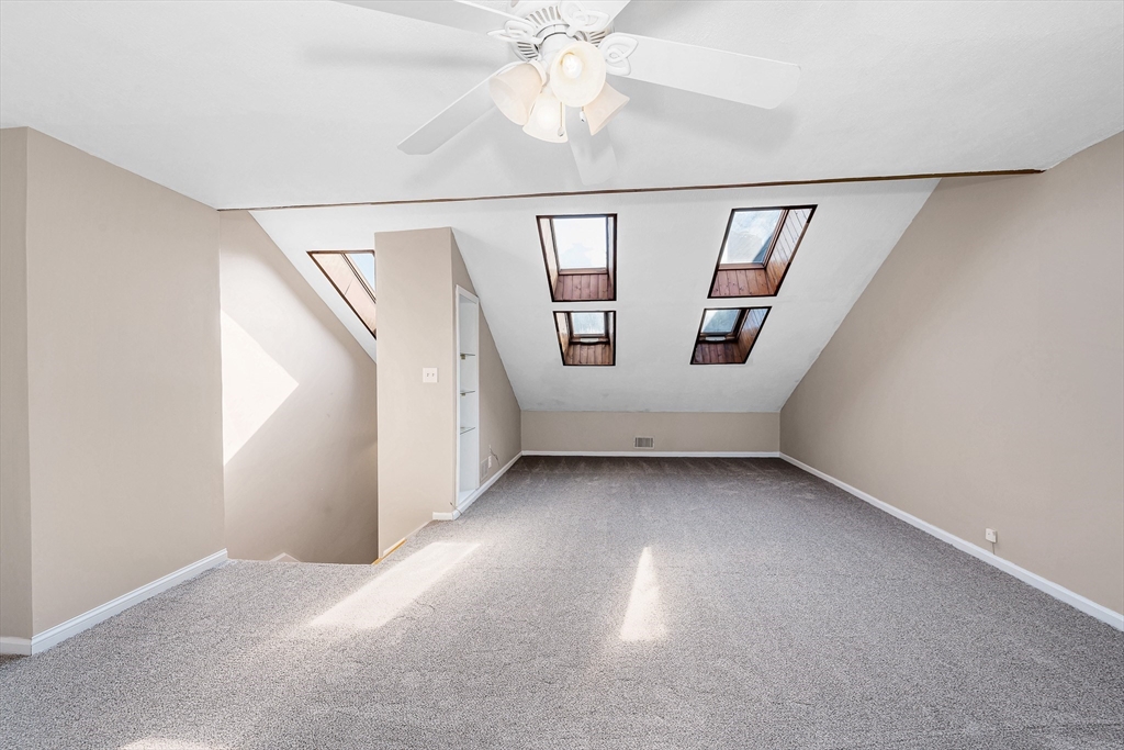38 Farmland Rd # C Property Photo 23