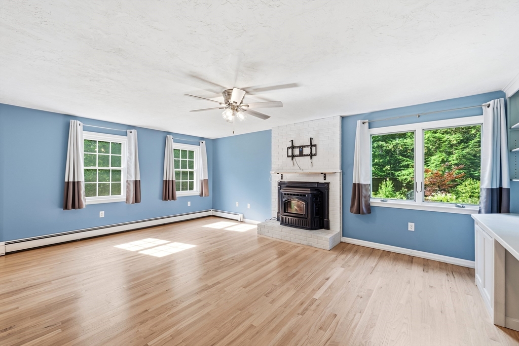 711 Chicopee Row Property Photo 2