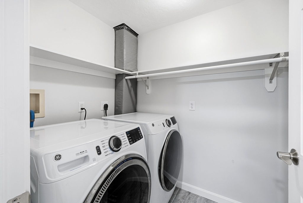711 Chicopee Row Property Photo 12