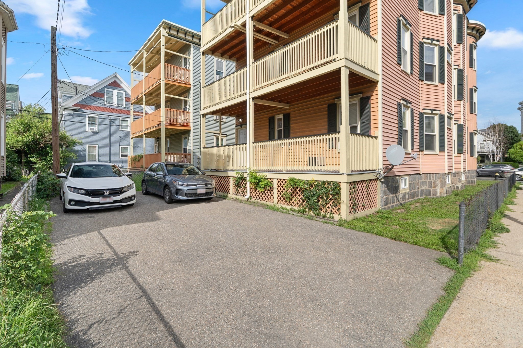 19 Pleasant St Property Photo 33