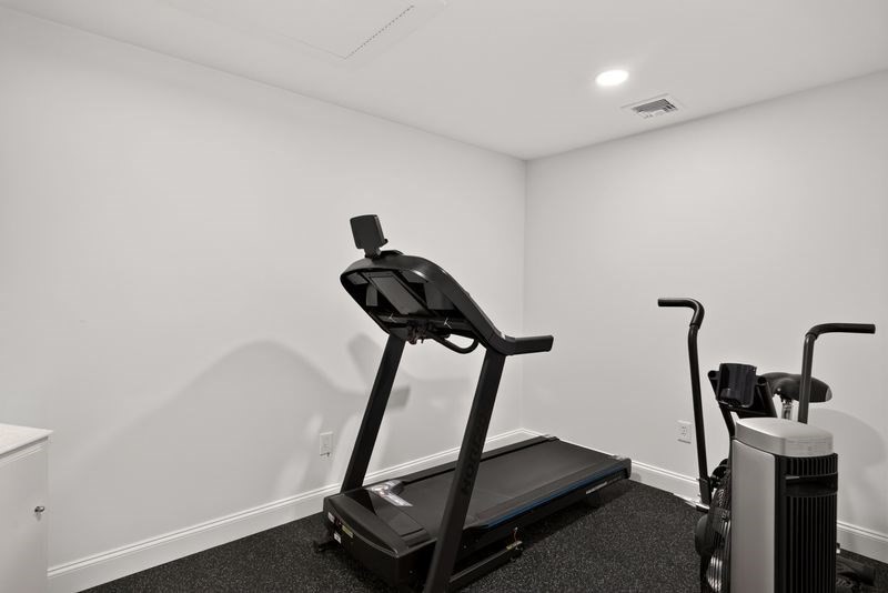70 Woody Nook Property Photo 32