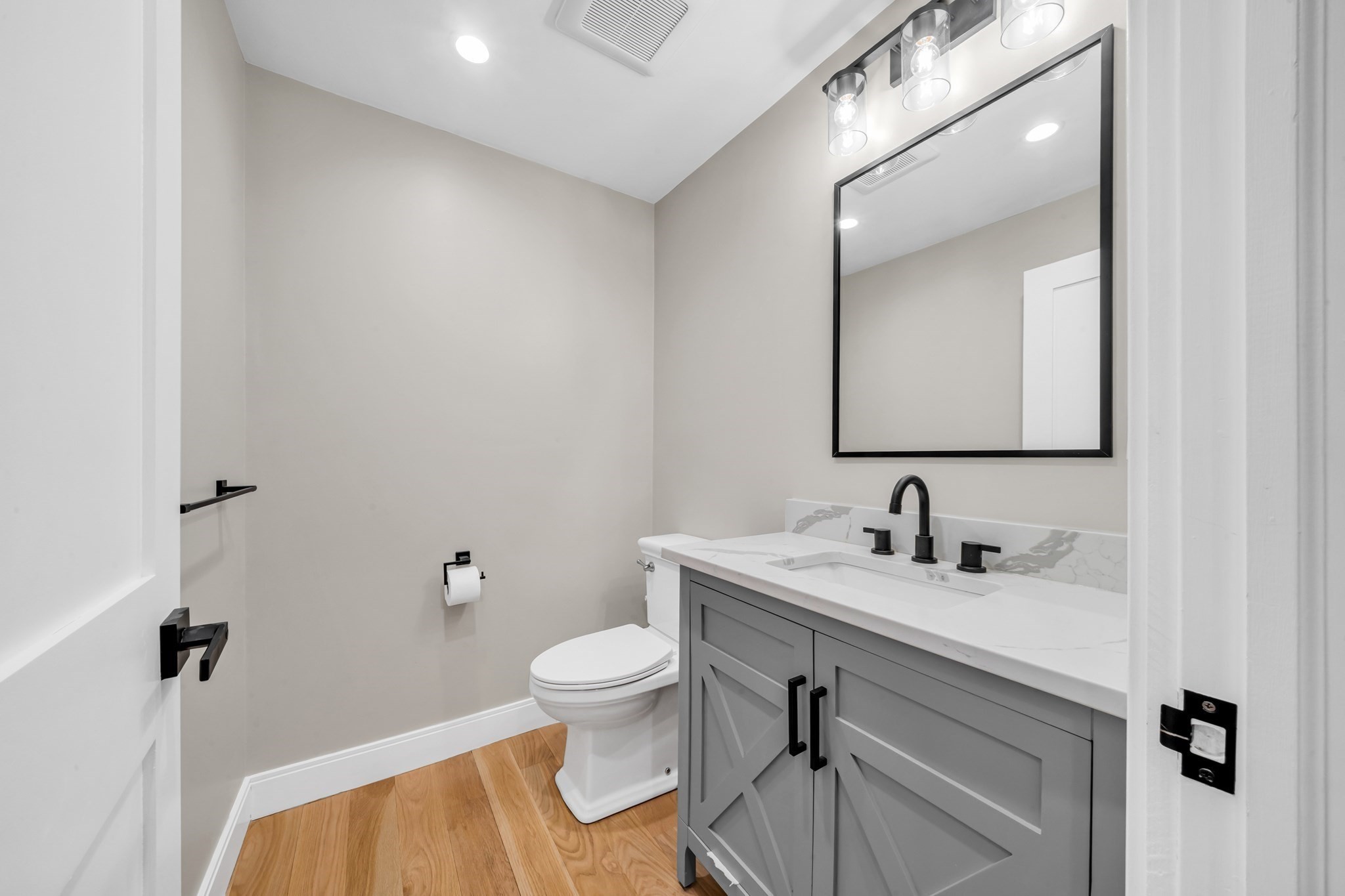 49a Chestnut St # 3 Property Photo 9
