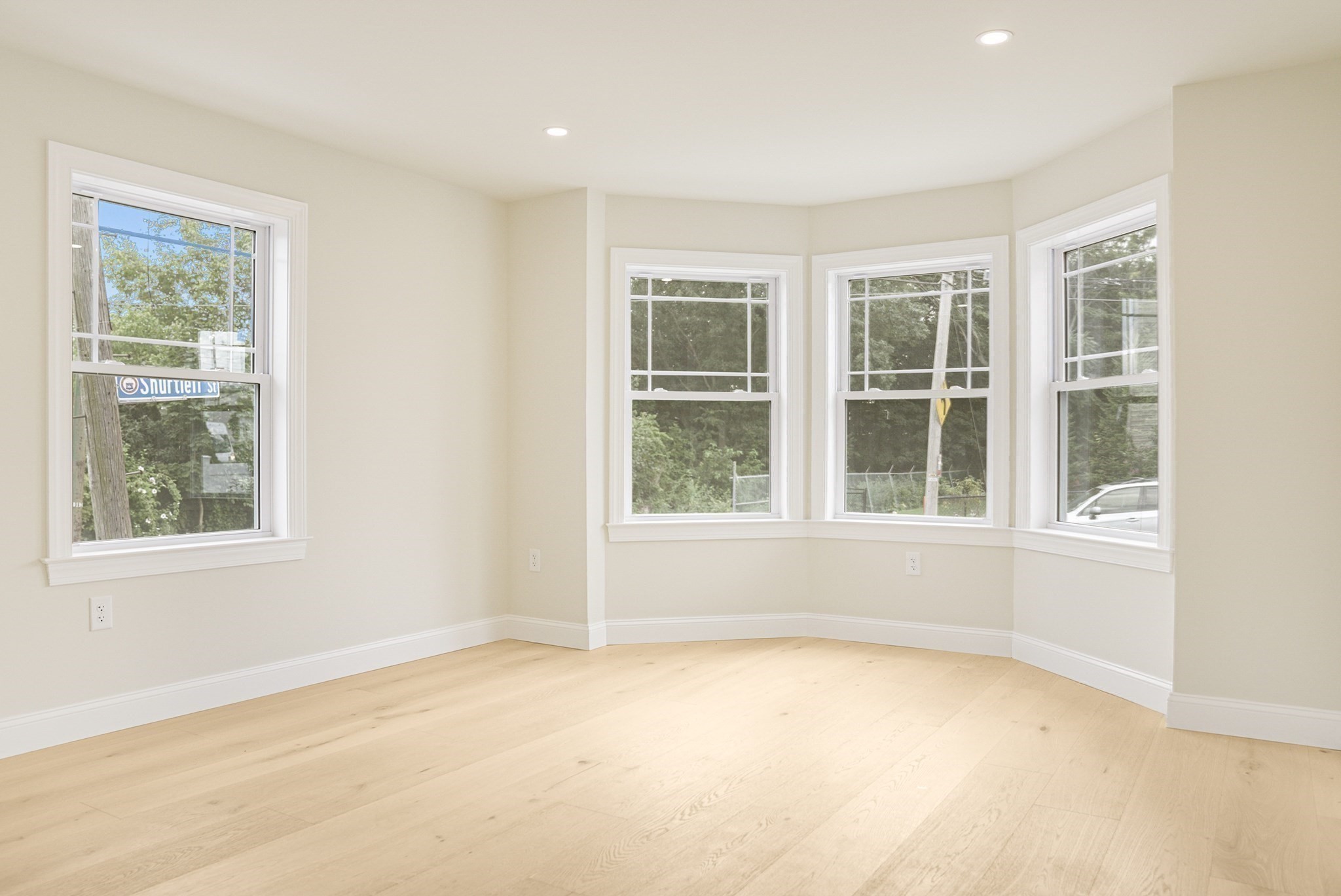 36 Floyd Street Property Photo 6