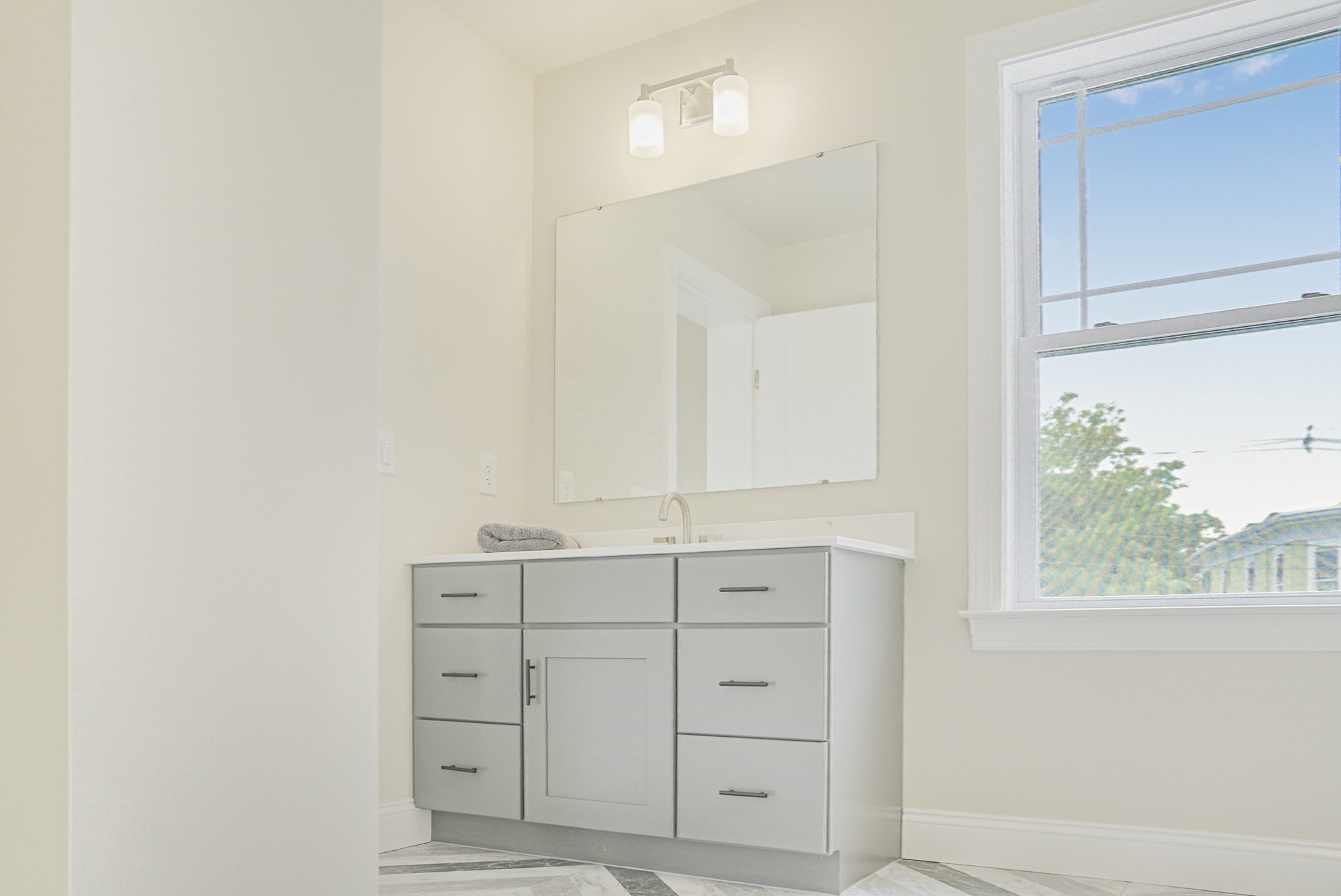 36 Floyd Street Property Photo 28