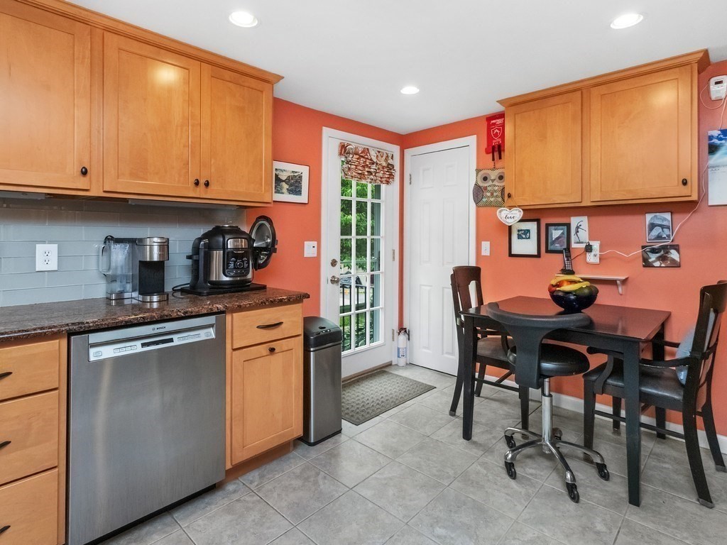 39 Smart Street Property Photo 6