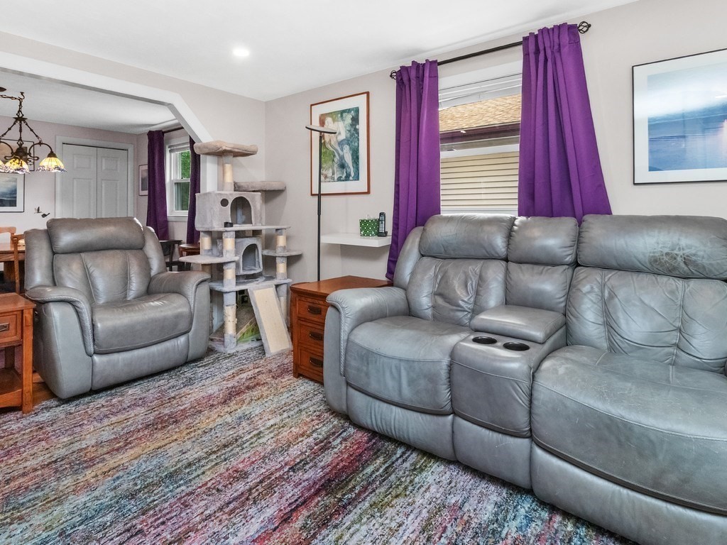 39 Smart Street Property Photo 11