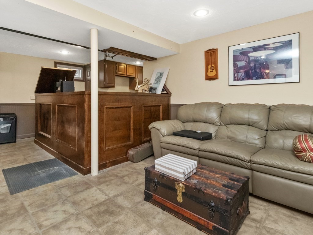 39 Smart Street Property Photo 21