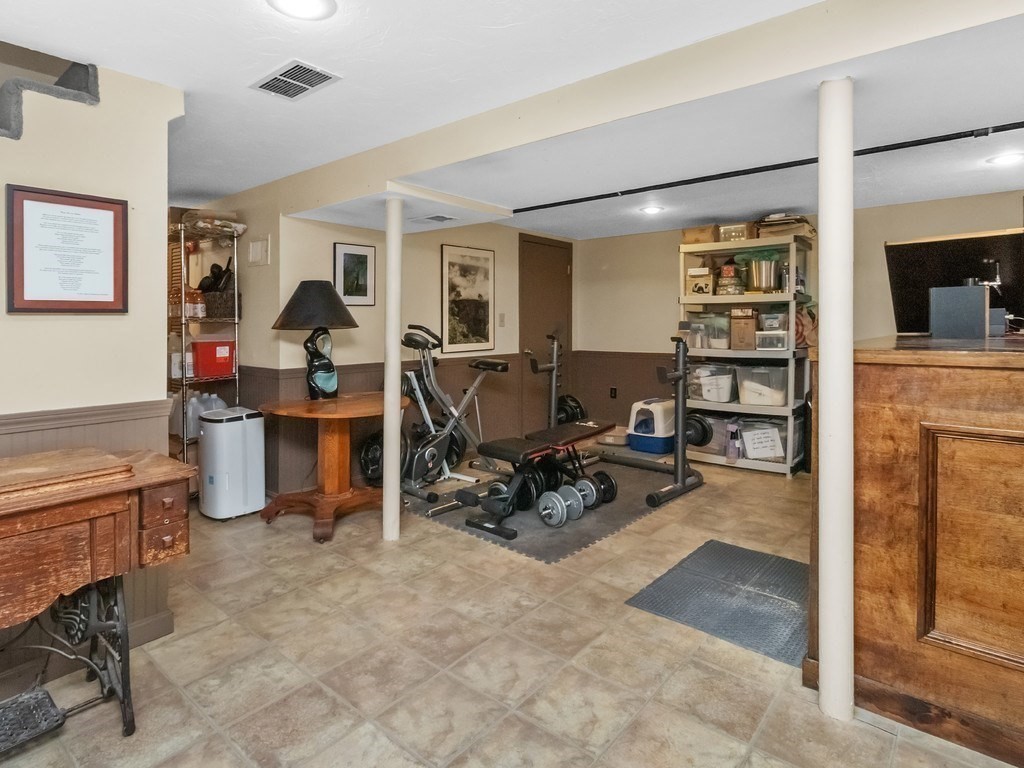 39 Smart Street Property Photo 22