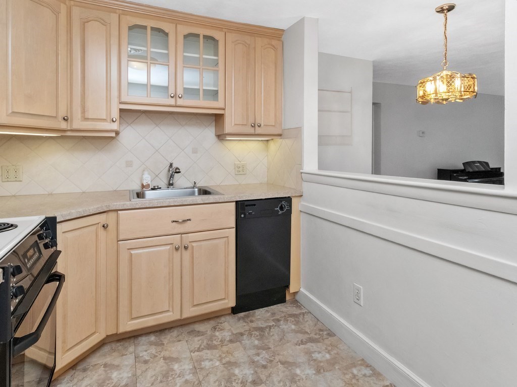 40 Whitman Road # 2 Property Photo 5