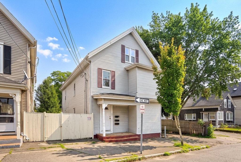 10 Brook St Property Photo 1