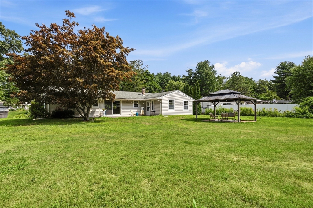 38 Ruthellen Rd Property Photo 35