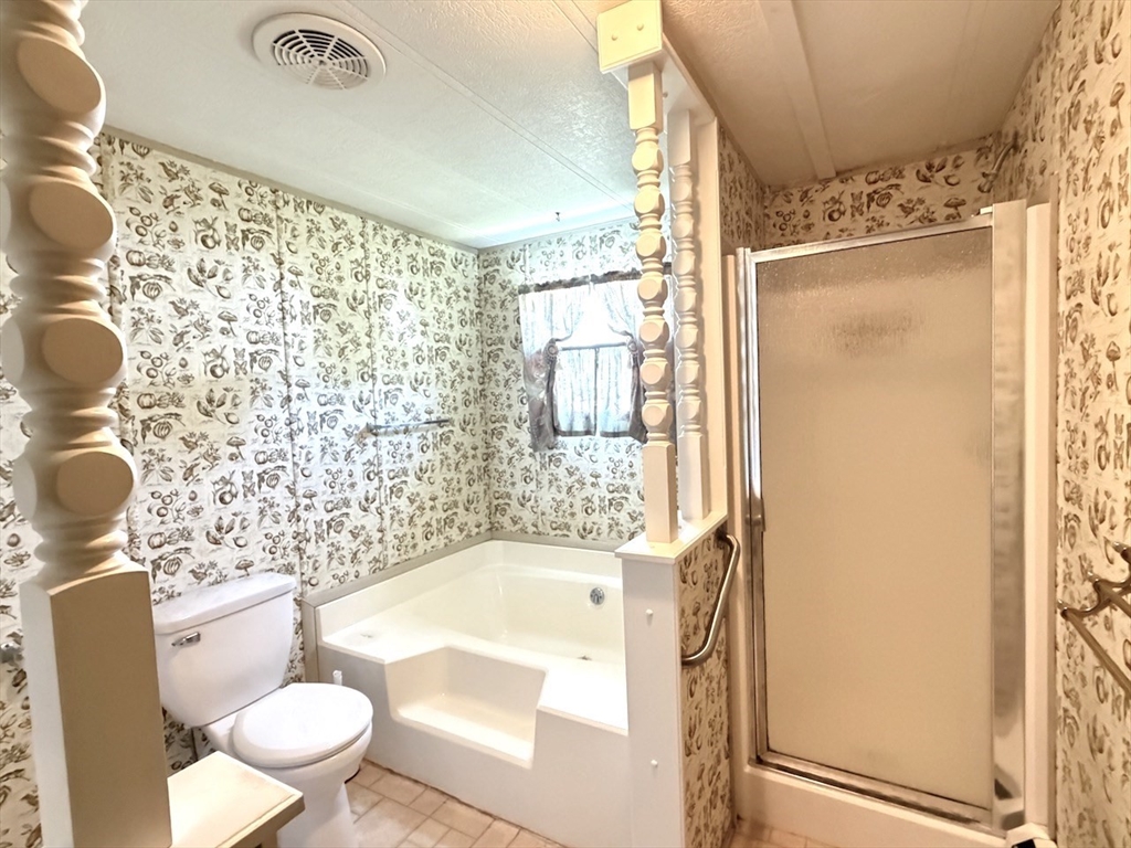 4 Fair Lane Property Photo 19