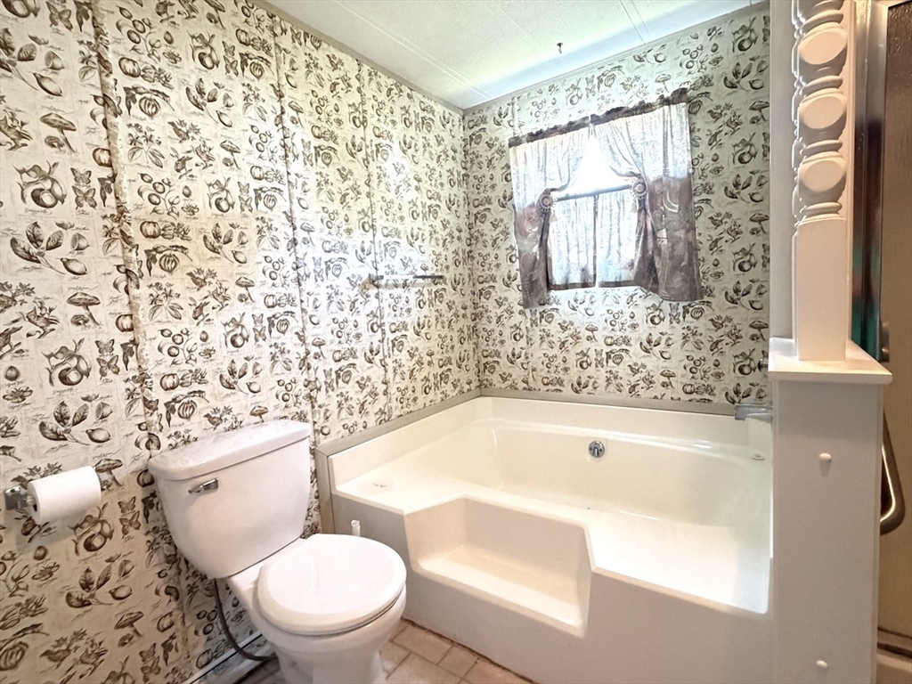 4 Fair Lane Property Photo 21