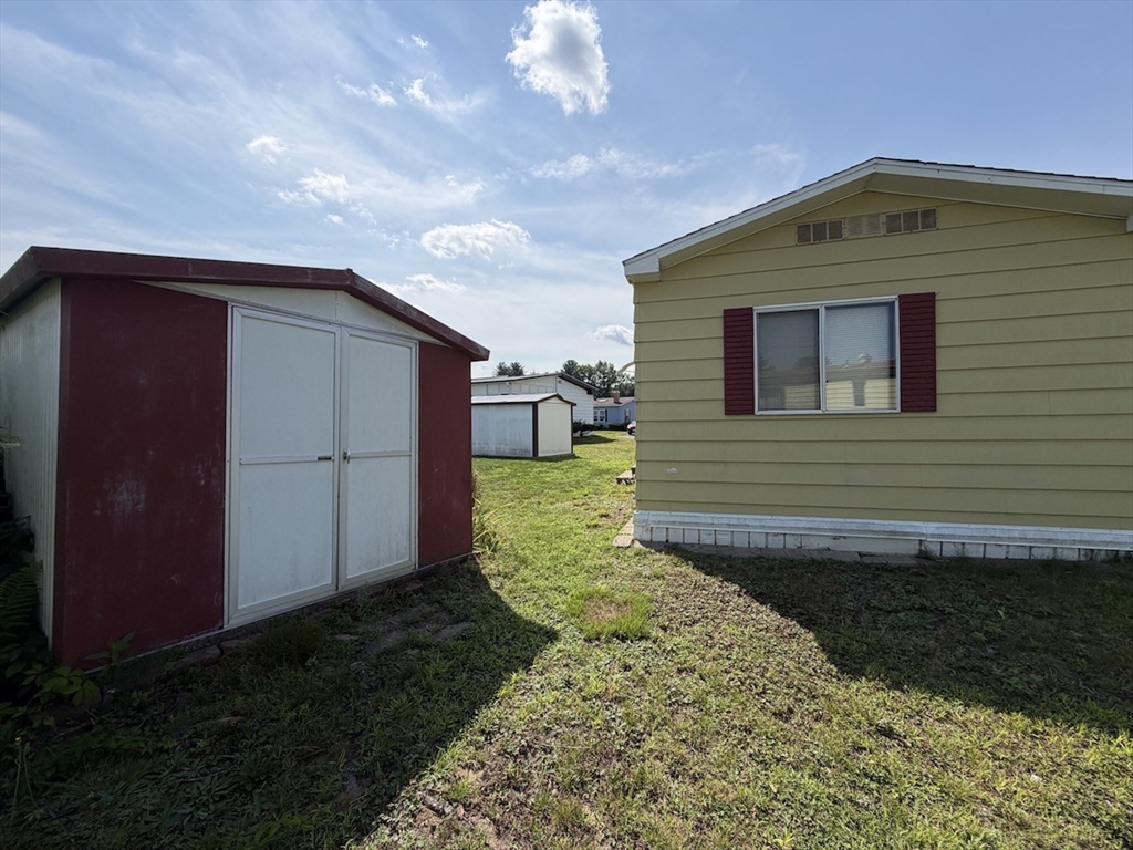 4 Fair Lane Property Photo 30