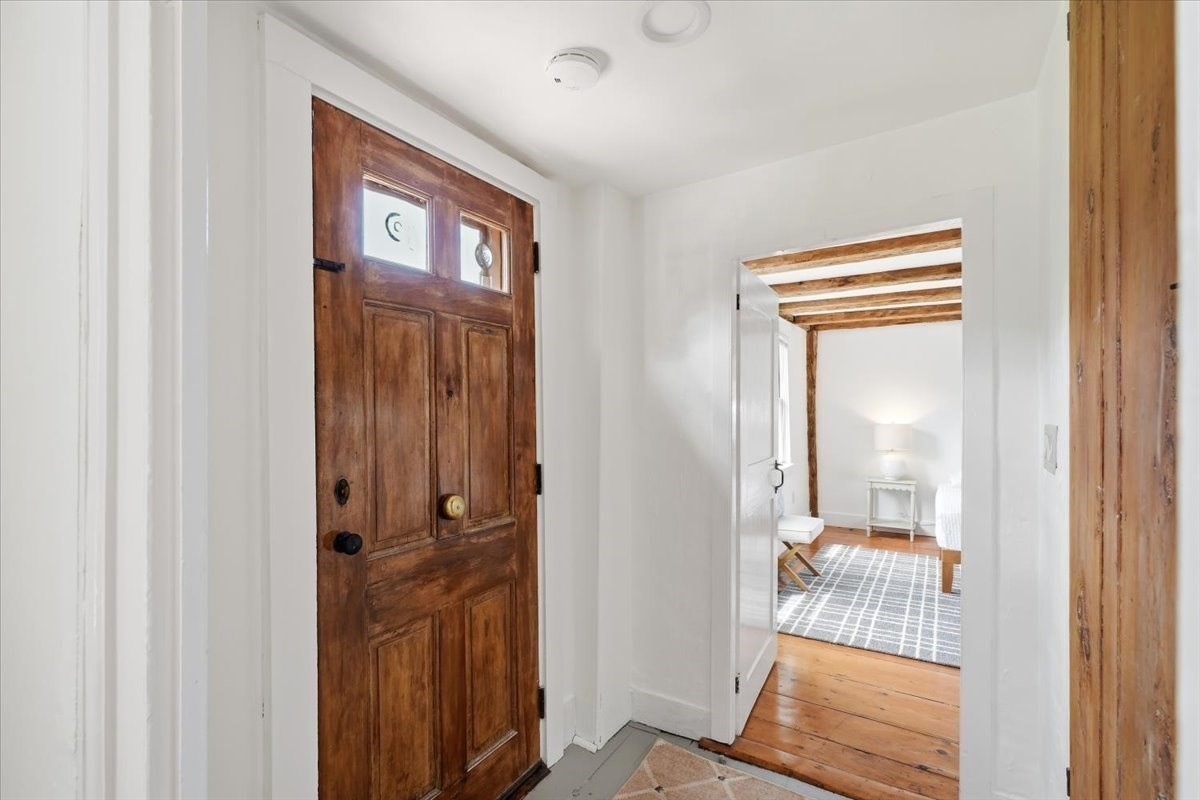109 Elm Street Property Photo 4