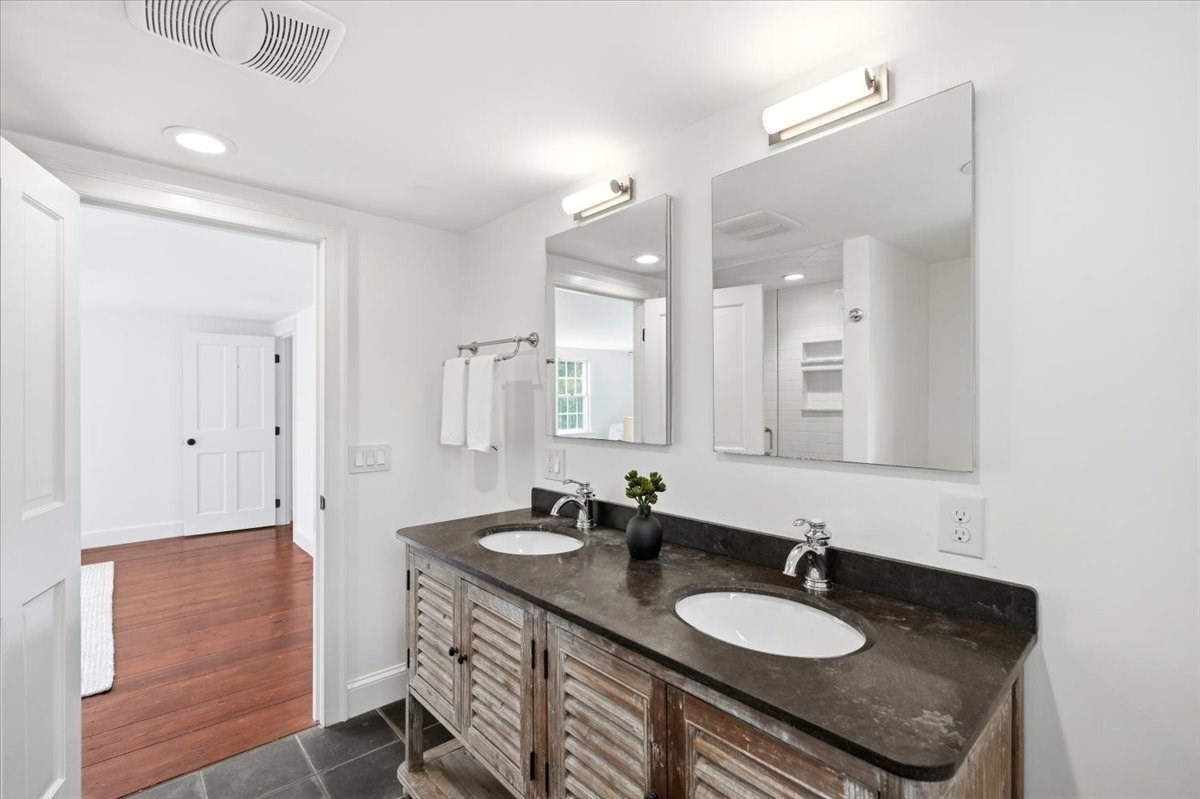 109 Elm Street Property Photo 26
