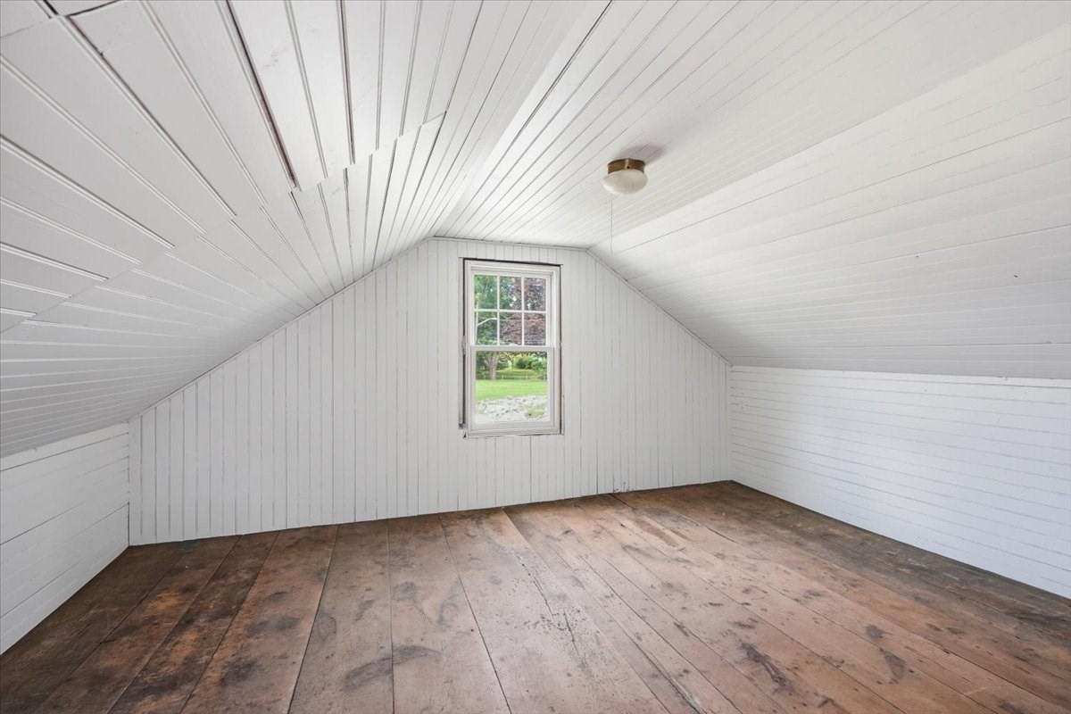109 Elm Street Property Photo 31