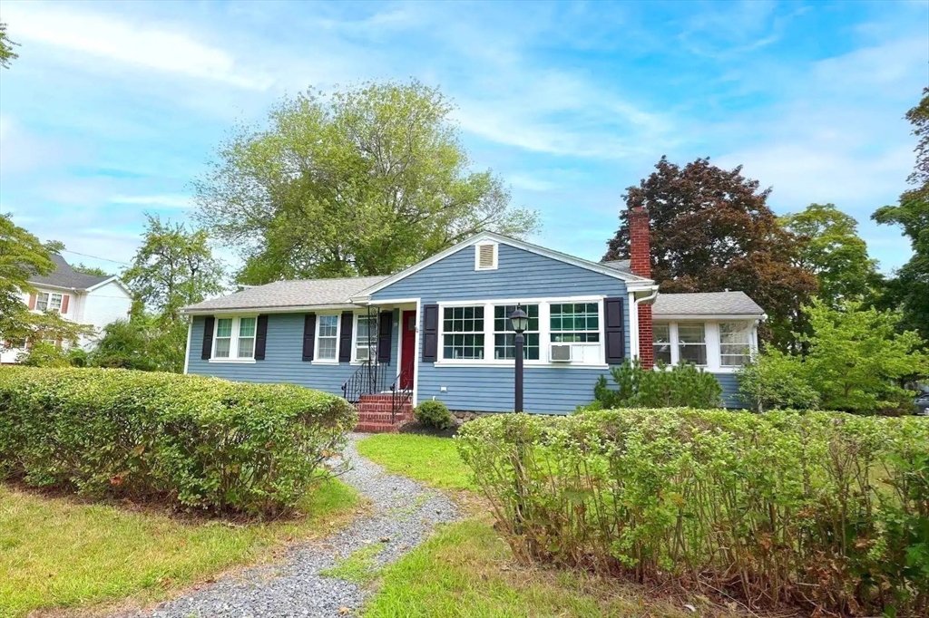 59 Ayer Street Property Photo 2
