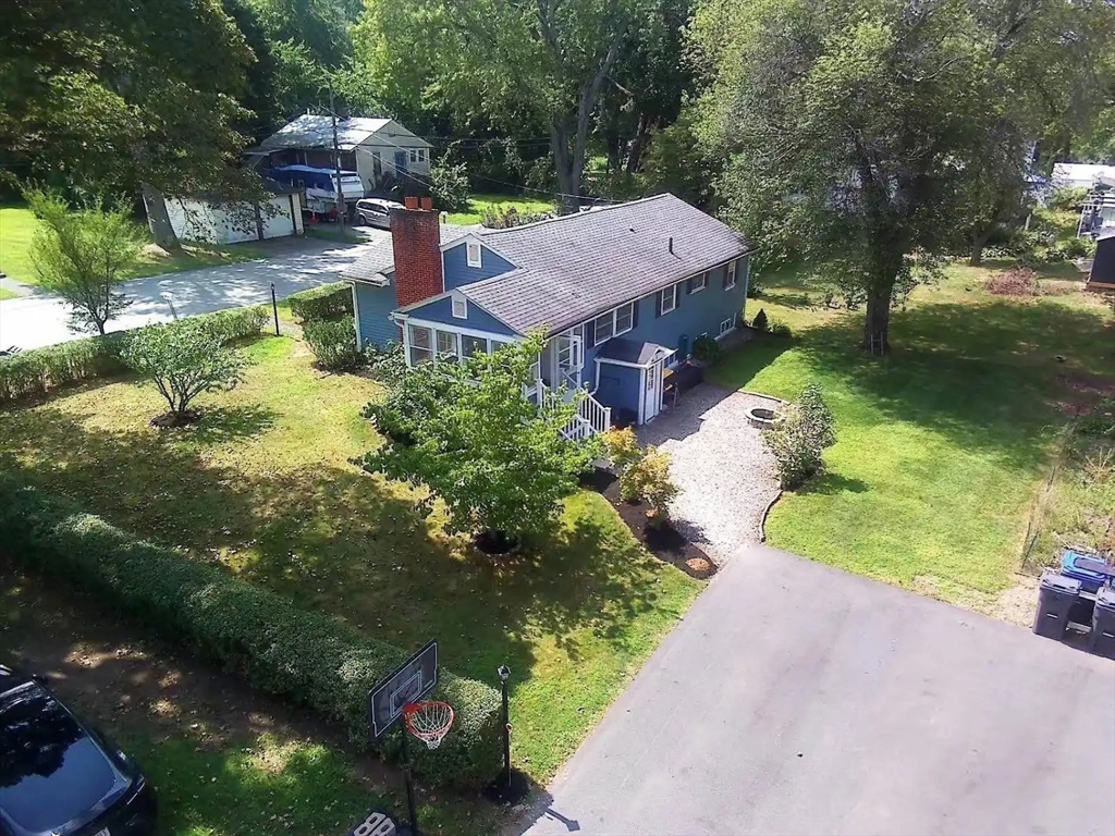 59 Ayer Street Property Photo 5
