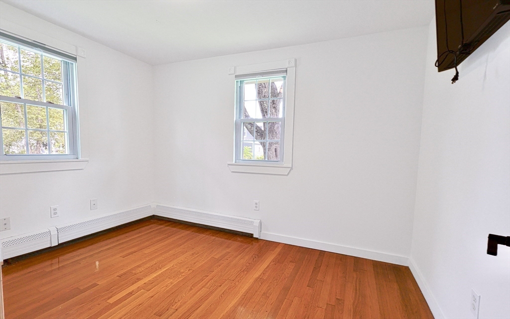 59 Ayer Street Property Photo 19
