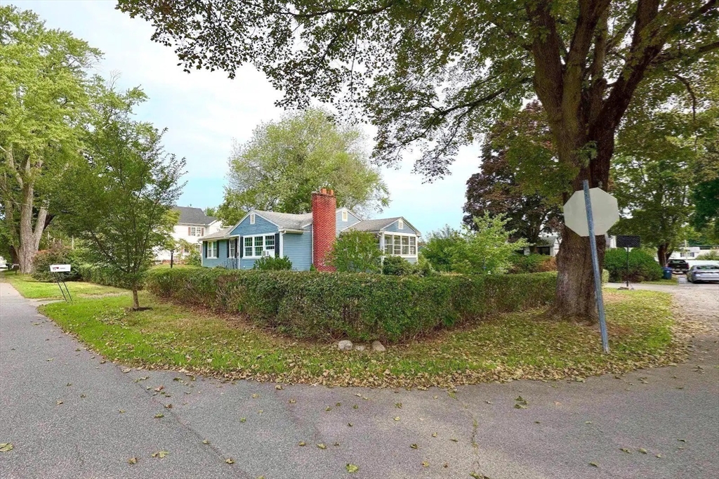 59 Ayer Street Property Photo 25