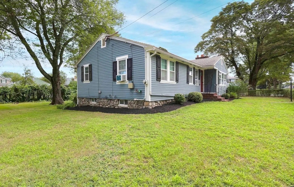 59 Ayer Street Property Photo 26