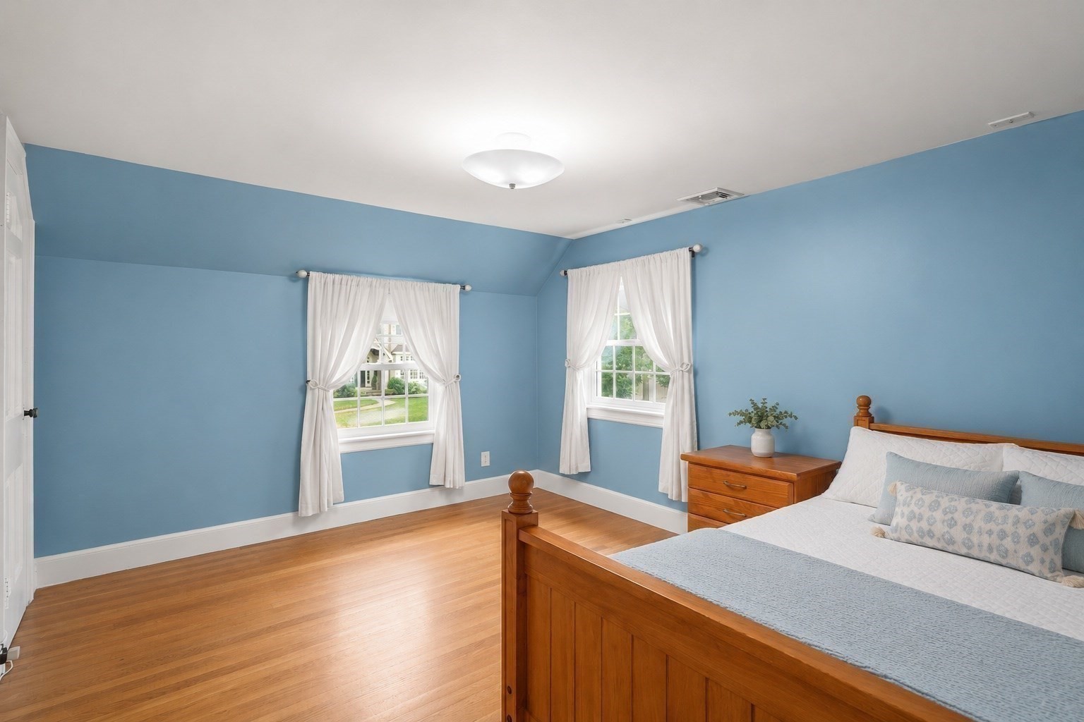42 Sheridan Rd Property Photo 23