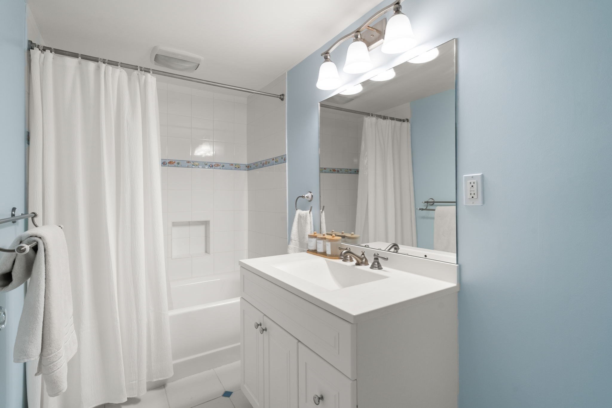 42 Sheridan Rd Property Photo 24