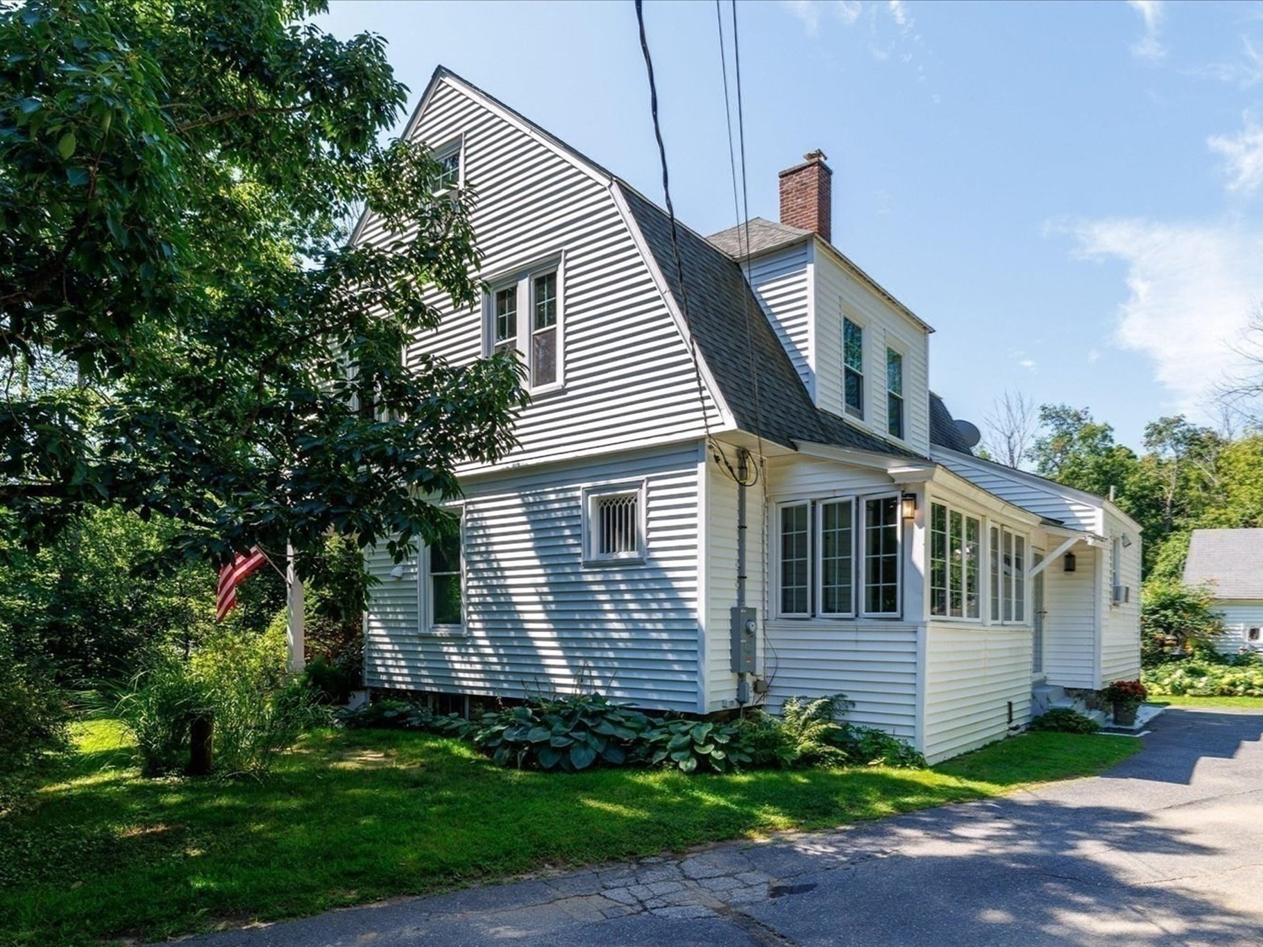 260 Worcester Road Property Photo 3