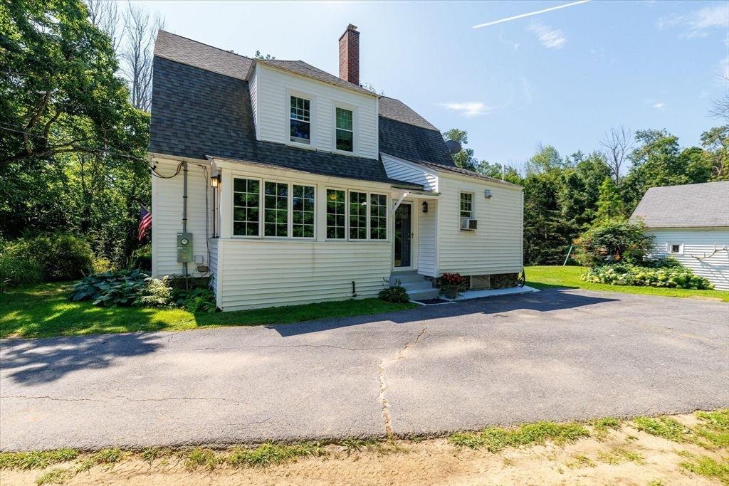 260 Worcester Road Property Photo 4