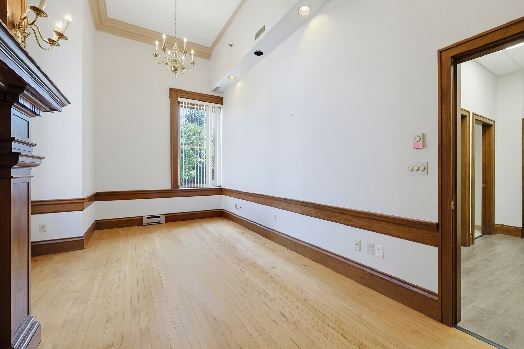 92 High St # 21 Property Photo 8