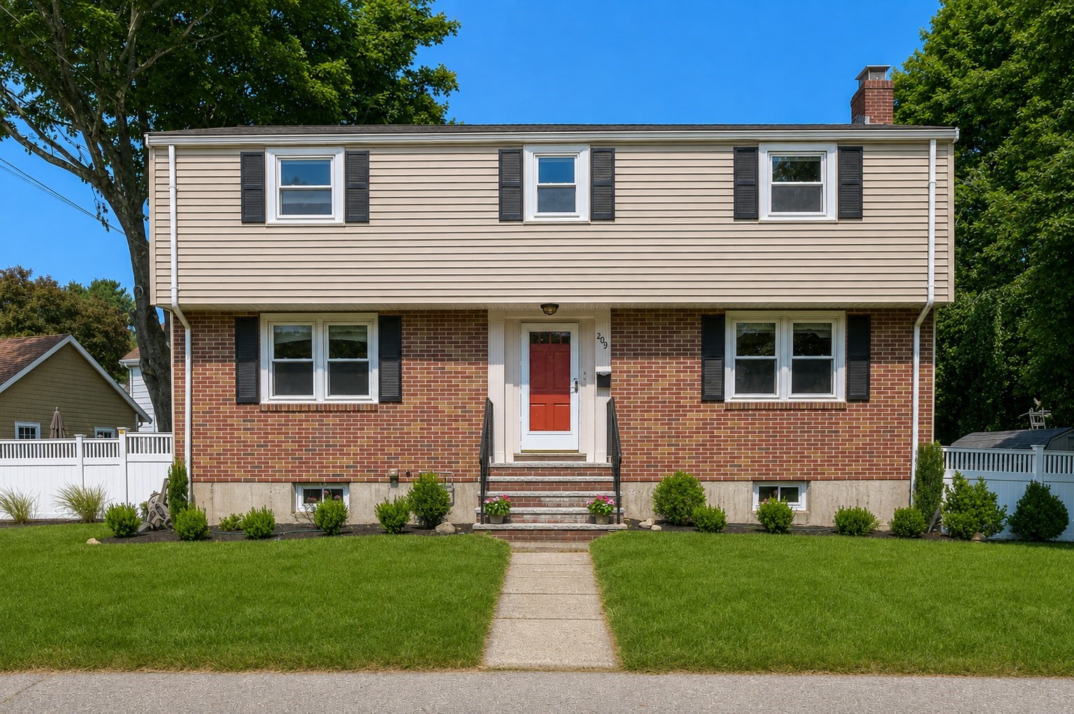 209 Prospect Street Property Photo 1