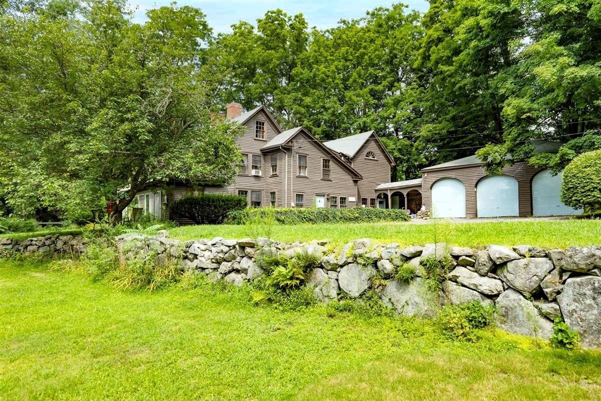 20 East Street Property Photo 2