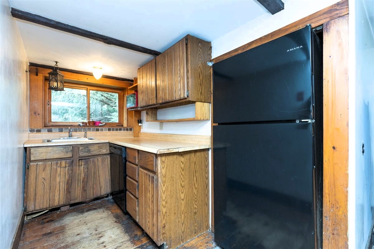 20 East Street Property Photo 6
