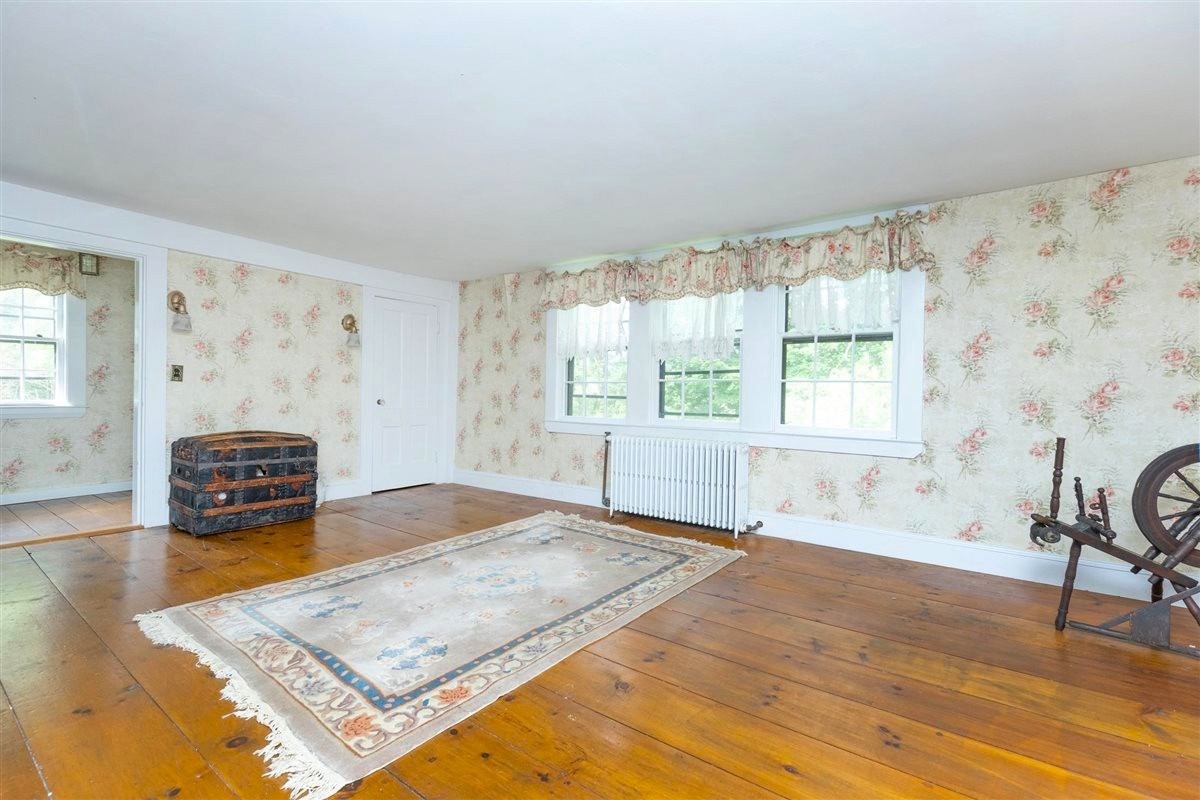 20 East Street Property Photo 26