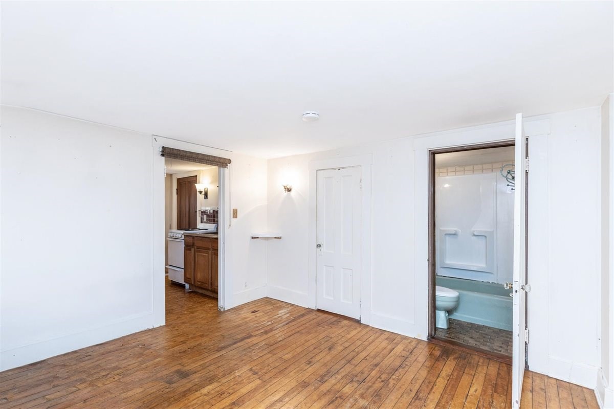 20 East Street Property Photo 29