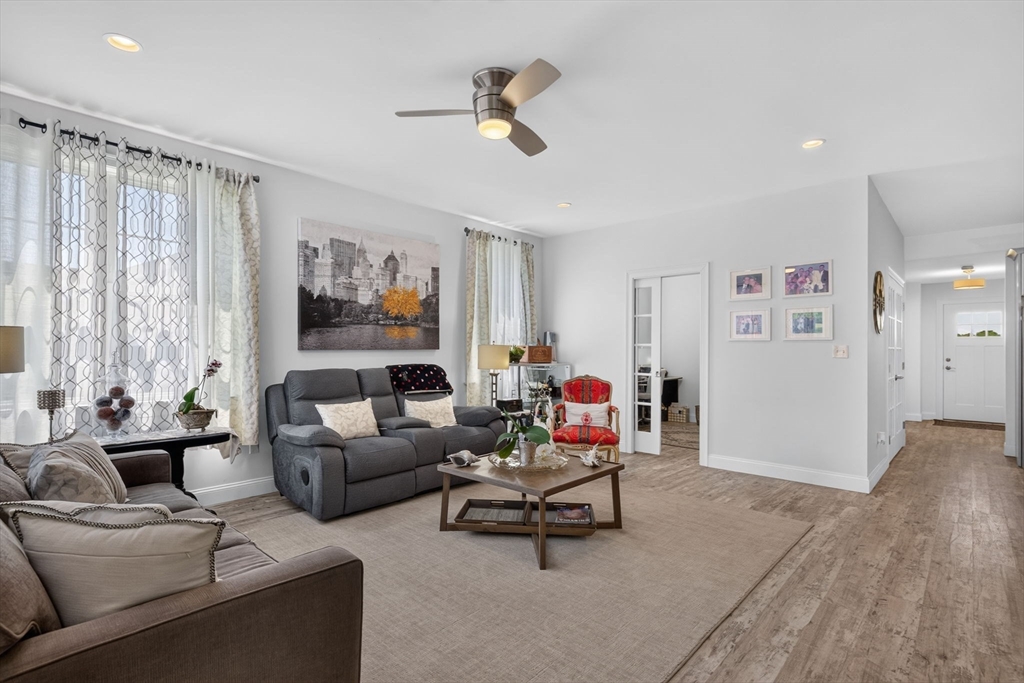 9 Sophia Drive Property Photo 27