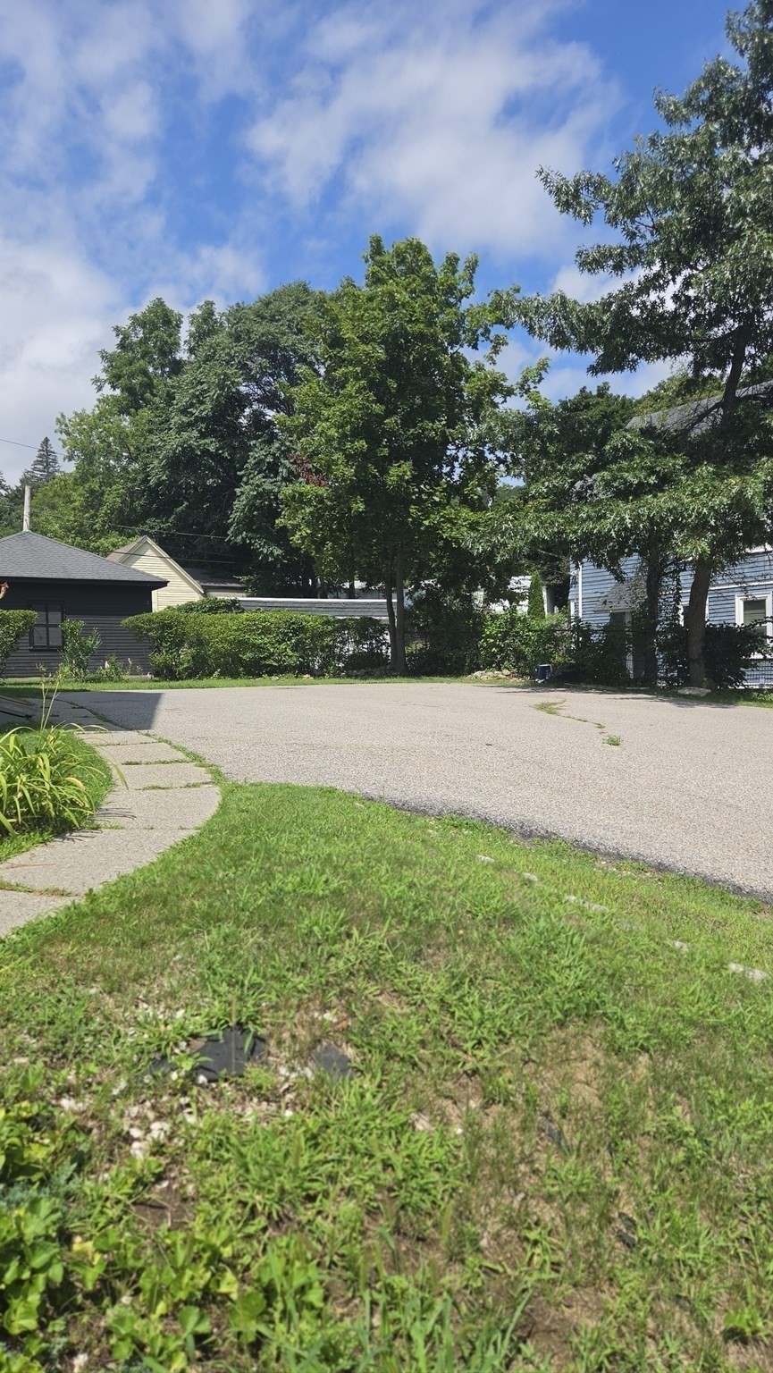 8 Hadwen Rd. # 1 Property Photo 17