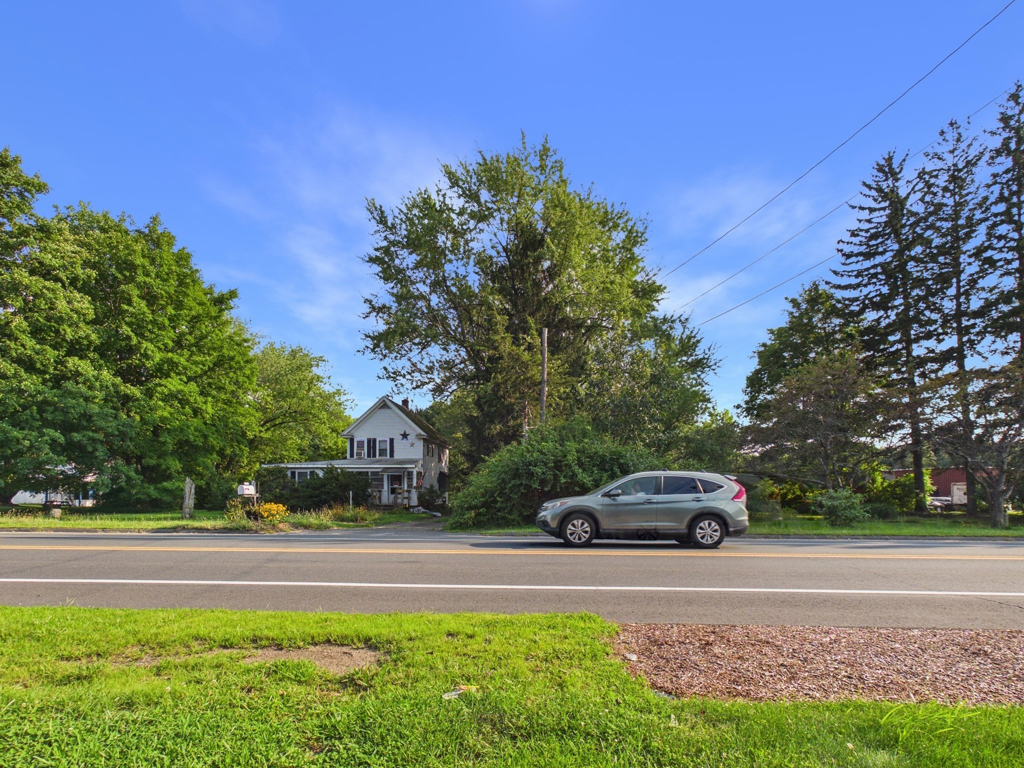 2431 Boston Rd Property Photo 1