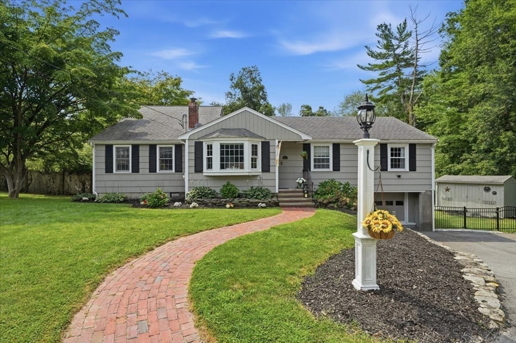 31 Rayfield Rd Property Photo 2